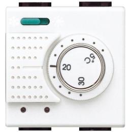 Термостат электронный комнатный с переключателем "зима/лето" и релейным вых. на С-NO контакт 2А 250В 2мод. Leg BTC N4442