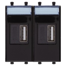 4402542 DKC | Устройство зарядное USB 2мод. 2.1А Avanti "Черный квадрат"